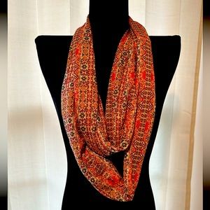 No Boundaries Scarf - size XXL